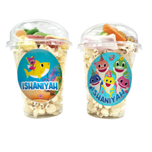 Afbeelding in Gallery-weergave laden, Gepersonaliseerde Baby Shark snoep en popcorn bekers