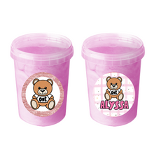 Afbeelding in Gallery-weergave laden, Gepersonaliseerde teddybeer roze suikerspin emmers