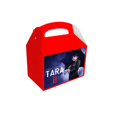 Afbeelding in Gallery-weergave laden, Gepersonaliseerde Wednesday traktatie uitdeel doos