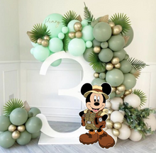 Afbeelding in Gallery-weergave laden, Gepersonaliseerde grote cut-out foamboard (elk thema)