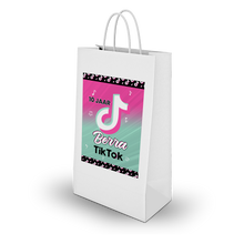 Afbeelding in Gallery-weergave laden, Gepersonaliseerde TikTok traktatie uitdeel tasjes