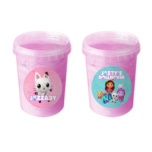 Afbeelding in Gallery-weergave laden, Gepersonaliseerde Gabby's Poppenhuis suikerspin emmers