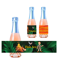 Afbeelding in Gallery-weergave laden, Gepersonaliseerde Lion King Kinder champagne / Bubbelsap labels