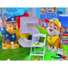 Afbeelding in Gallery-weergave laden, Gepersonaliseerde grote Pawty Time cut-out foamboard
