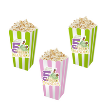 Afbeelding in Gallery-weergave laden, Gepersonaliseerde Prinses Tiana 3D popcorn bakjes
