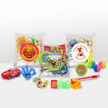 Afbeelding in Gallery-weergave laden, Gepersonaliseerde snoep en popcorn speelgoed traktatie
