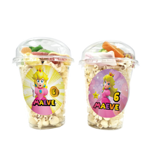 Afbeelding in Gallery-weergave laden, Gepersonaliseerde Princess Peach snoep en popcorn bekers
